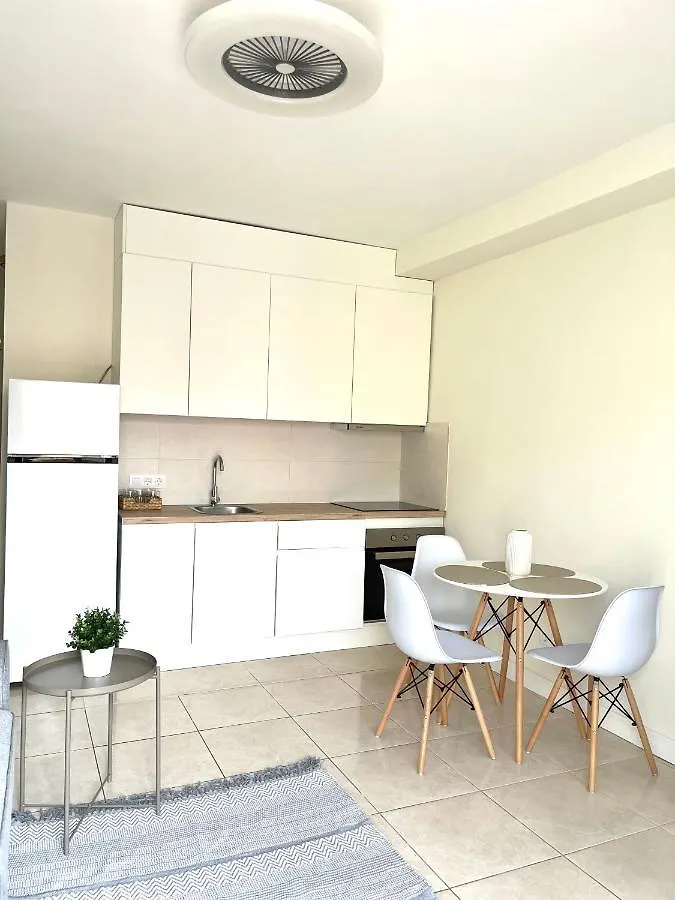 Mi Casa Orlando Apartments アデヘ
